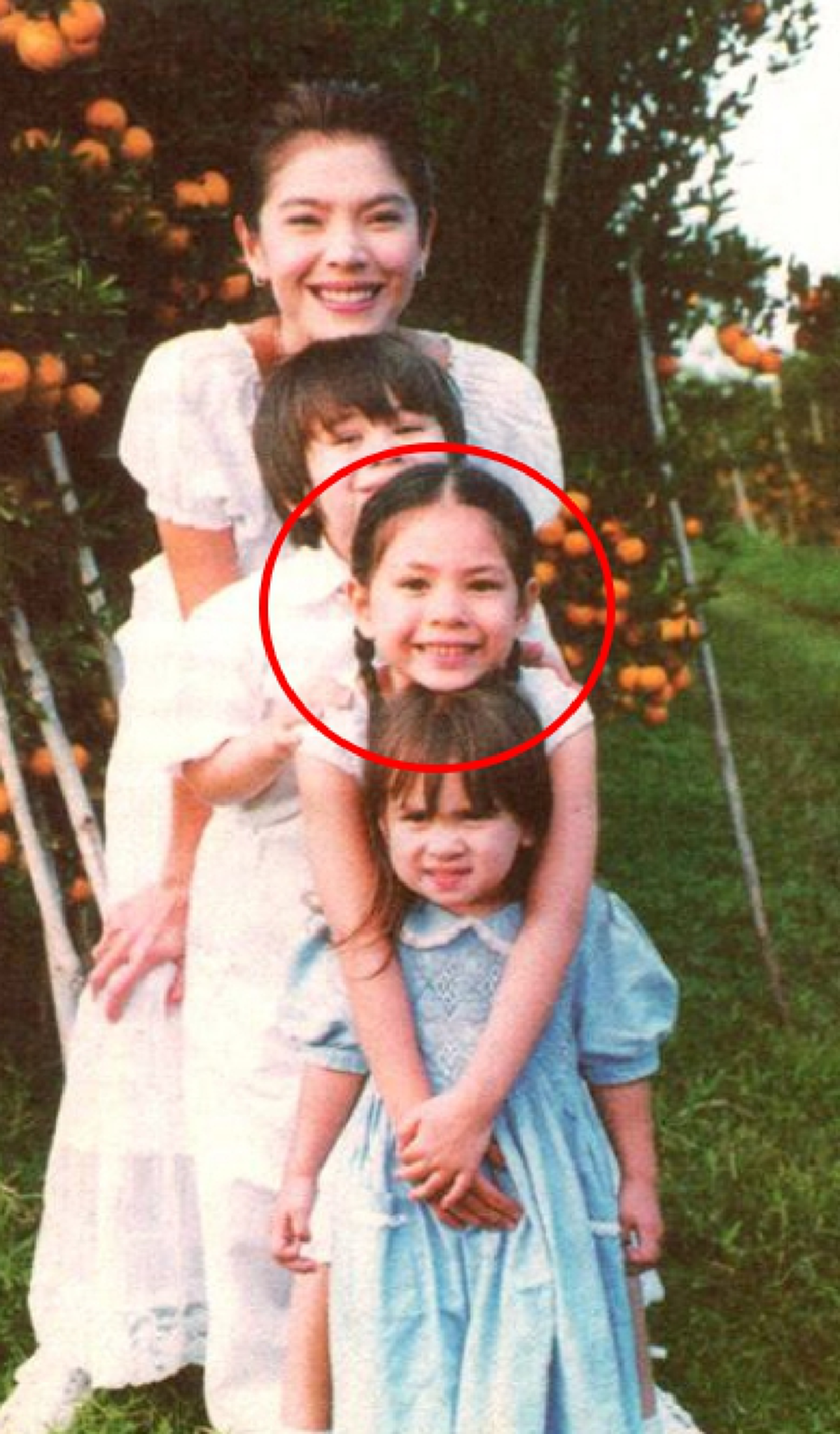 *เปิดภาพครั้งแรก!!! "น้องพลอย" อดีตดาราเด็กชื่อดัง เมื่อหลายปีก่อน ที่ล่าสุดเป็นถึง "นักกีฬาระดับทีมชาติไทย"!!! (ชมคลิป)