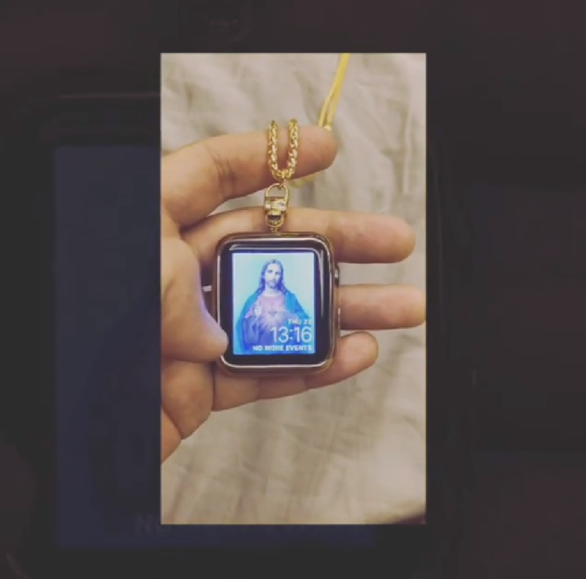 เซียนพระ...ยังตาร้อน !!! สร้อยพระเครื่อง ยุค 4.0 ทันสมัย สุดไฮเทค...อยากบูชาองค์ไหน เพียงจิ้มเท่านั้น !!! #มีคลิป