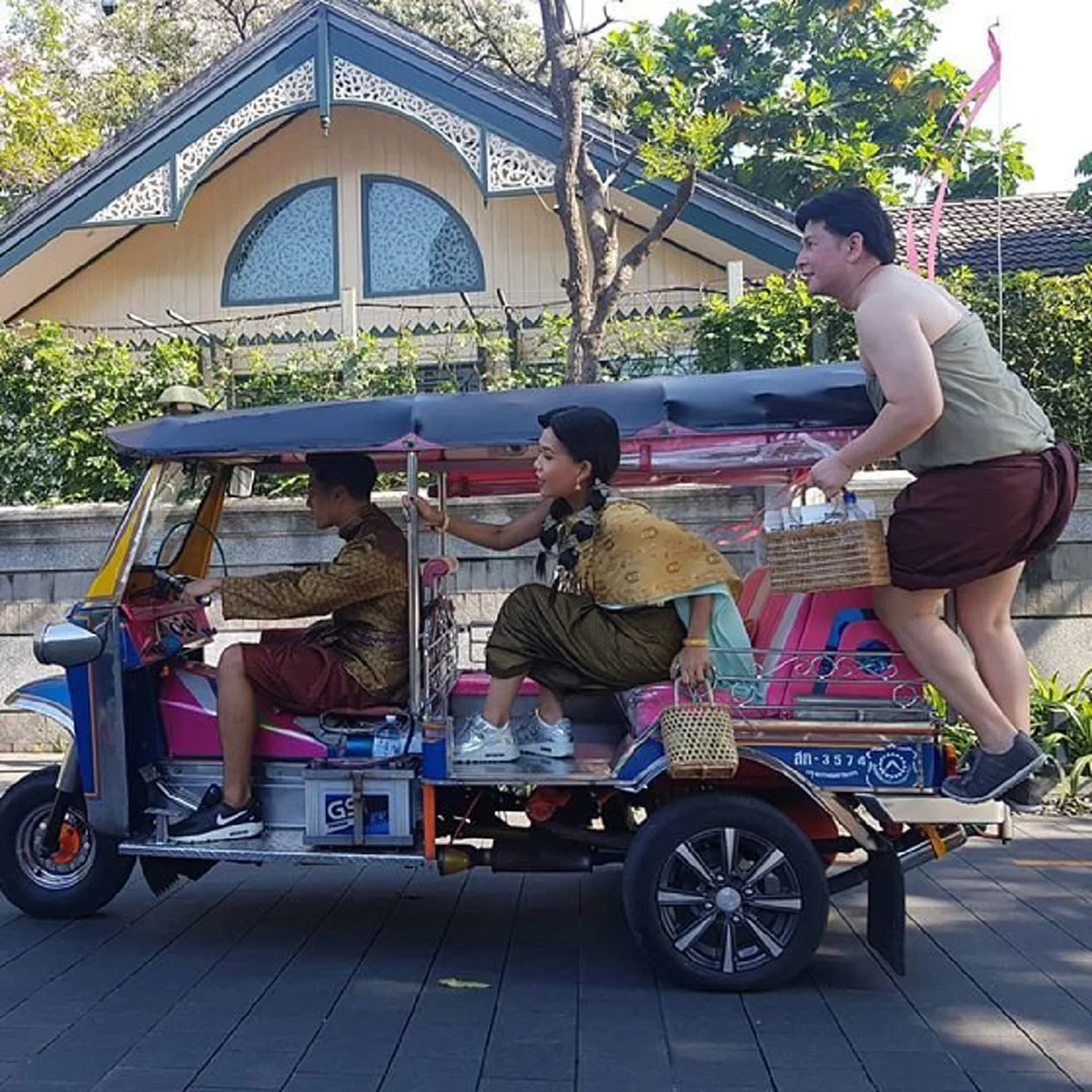 เปิดคอนโดสุดหรู !!! ราคาเหยียบร้อยล้าน! ของ "กาละแมร์ พัชรศรี" บอกเลยว่าบรรยากาศดี สมฐานะมาก เห็นแล้วต้องอิจฉา !! (ชมคลิป)
