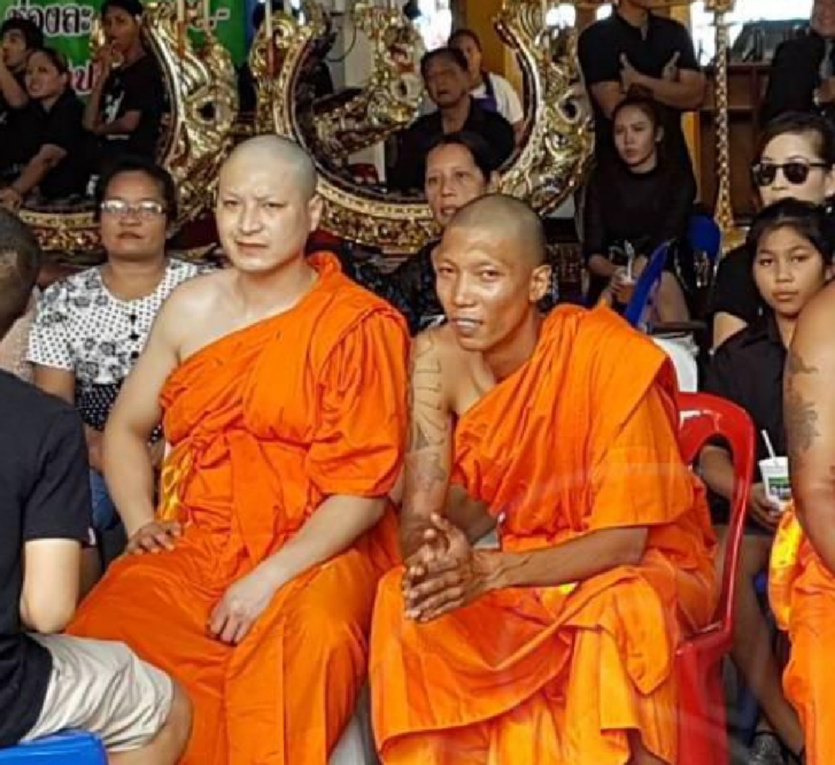 *เชื่อว่าน้อยคนจะเคยเห็น!!! เปิดภาพล่าสุดลูกชาย "อดีตตลกชื่อดังผู่ล่วงลับ" บอกเลยคนโตไม่ธรรมดาหล่อระดับพระเอก จนไม่อยากเชื่อสายตา!! (ชมคลิป)