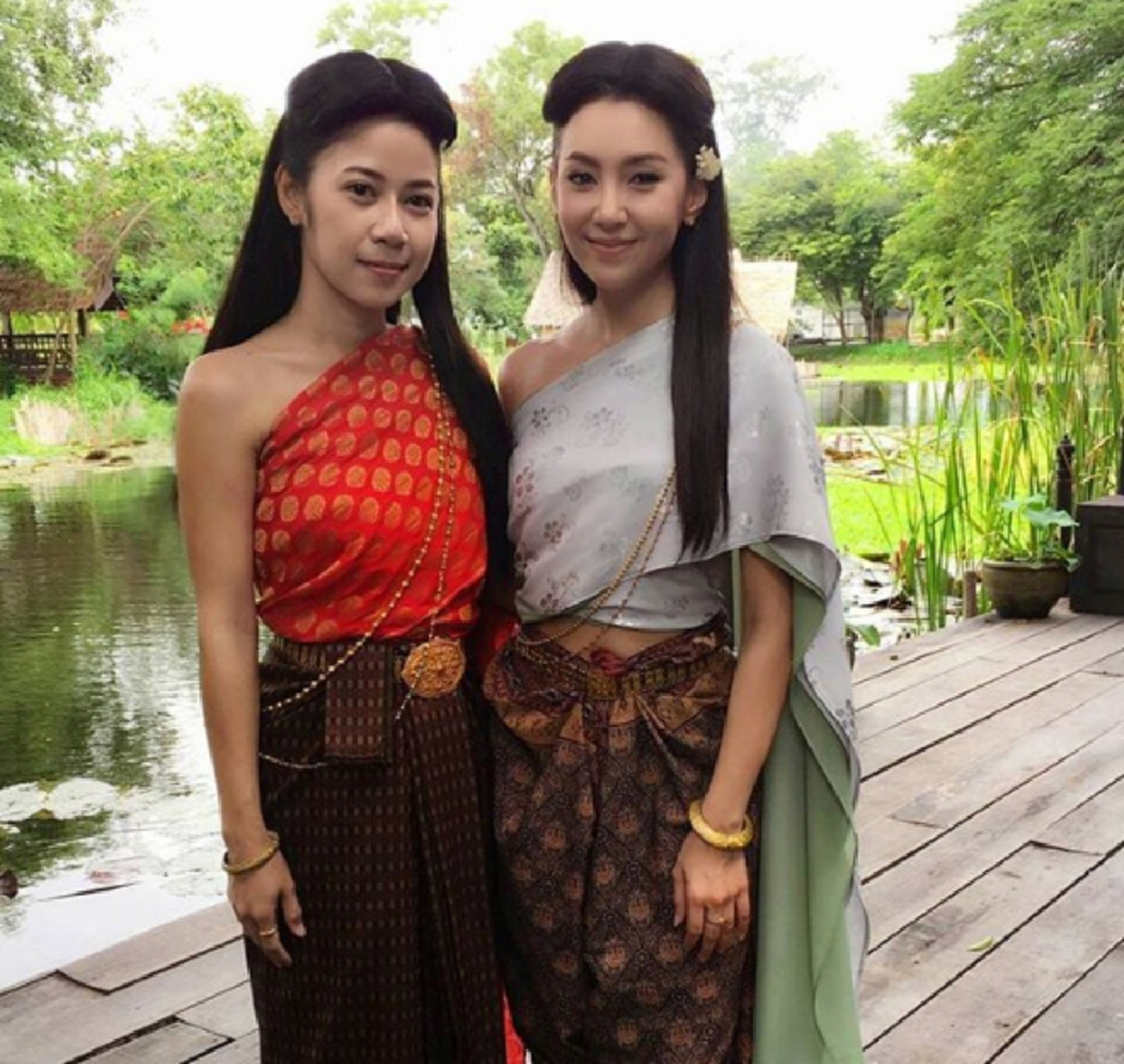 เหมือนยันเส้นเลือด!!! เปิดวาร์ปแสตนอิน "แม่การะเกด" ใน "บุพเพสันนิวาส" ทำเอาตะลึงตาค้าง นึกว่าคนเดียวกัน (มีคลิป)