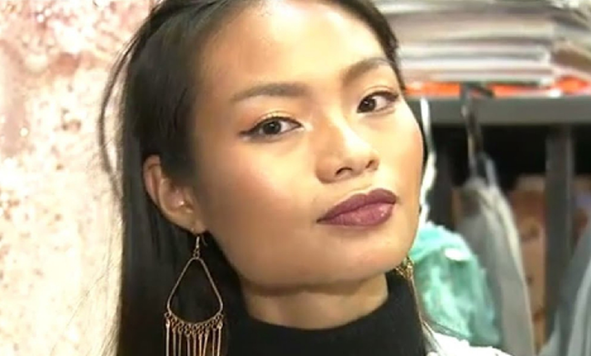 *ธรรมดาโลกไม่จำ!!! เผยเรื่องราว "เด็กบ้านนอกอุดรธานี" โดนดูถูกหน้าไม่สวย แต่เธอคือสาวไทยคนเดียวที่ได้ร่วมงานกับดาราดังระดับโลก!!! (ชมคลิป)