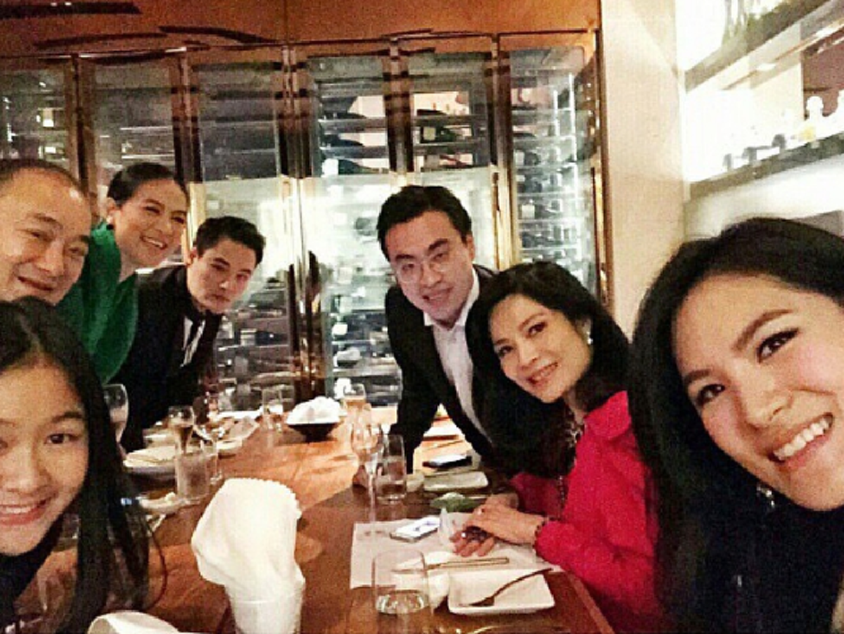 *เปิดภาพล่าสุด "อดีตภรรยา"และ "ลูก" ของสามี "กบ ปภัสรา" บอกเลยแต่ละคนดีกรีไม่ธรรมดา!!! (ชมภาพ)