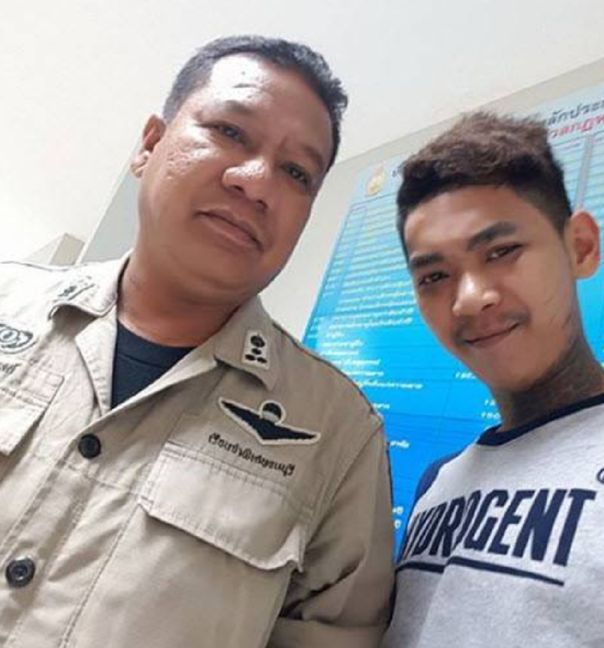 หายไปตั้งนาน!! "เน วัดดาว" ออกจากคุกมาแล้ว เตรียมหาเงินเลี้ยงลูก แต่ไม่วายแฟนคลับเซง..เพราะต้องกลับไปติดคุก หลังโดนใส่ร้ายป้ายสี??!