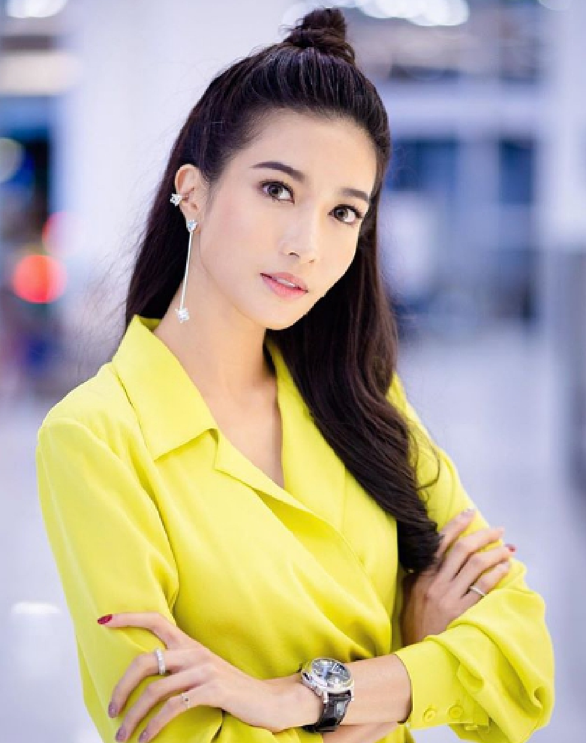 *เกือบทั้งประเทศไม่เคยรู้!!! เผยโฉมหน้า "2ซุปตาร์สาว" ดีกรีนางร้าย-นางเอกชื่อดัง ที่สารภาพผ่านสื่อ เคย "เหลาจมูกออก" ให้เล็กลง!!! (เนื้อหา)