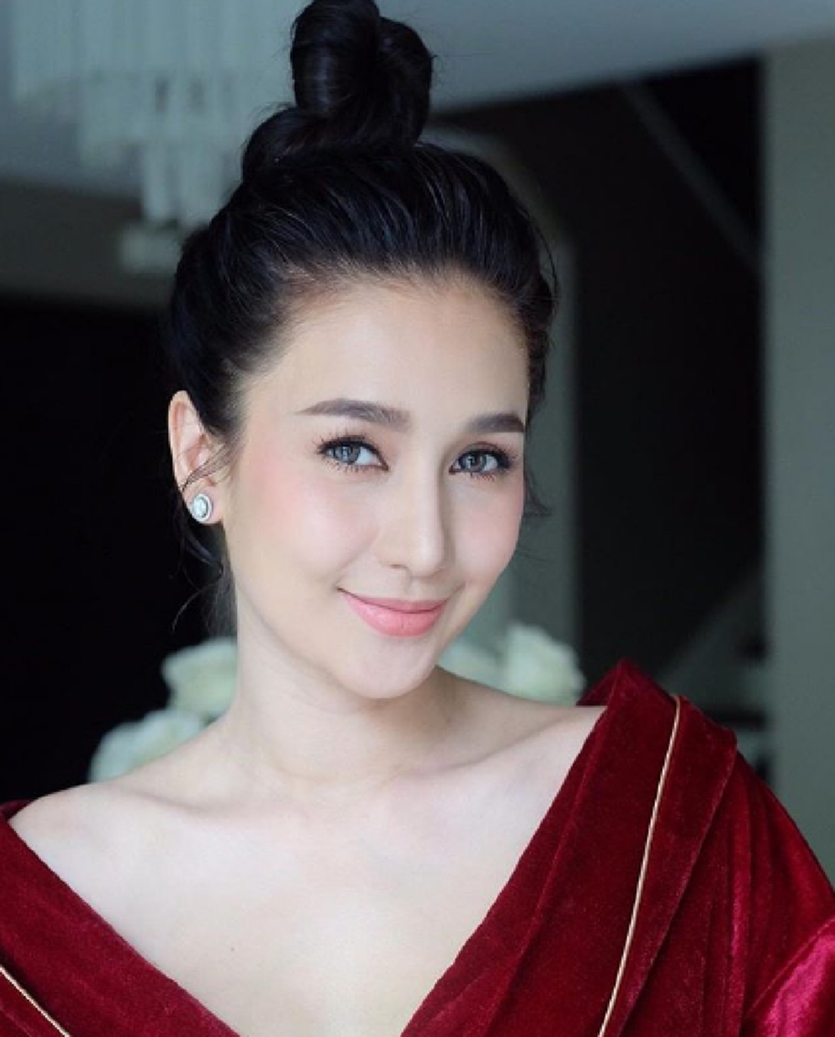 *เกือบทั้งประเทศไม่เคยรู้!!! เผยโฉมหน้า "2ซุปตาร์สาว" ดีกรีนางร้าย-นางเอกชื่อดัง ที่สารภาพผ่านสื่อ เคย "เหลาจมูกออก" ให้เล็กลง!!! (เนื้อหา)