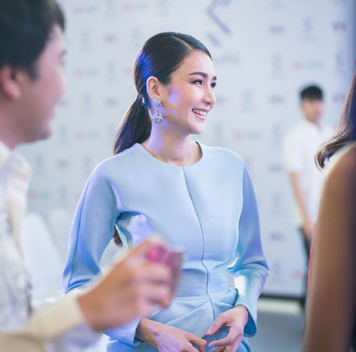 *เกือบทั้งประเทศไม่เคยรู้!!! เผยโฉมหน้า "2ซุปตาร์สาว" ดีกรีนางร้าย-นางเอกชื่อดัง ที่สารภาพผ่านสื่อ เคย "เหลาจมูกออก" ให้เล็กลง!!! (เนื้อหา)