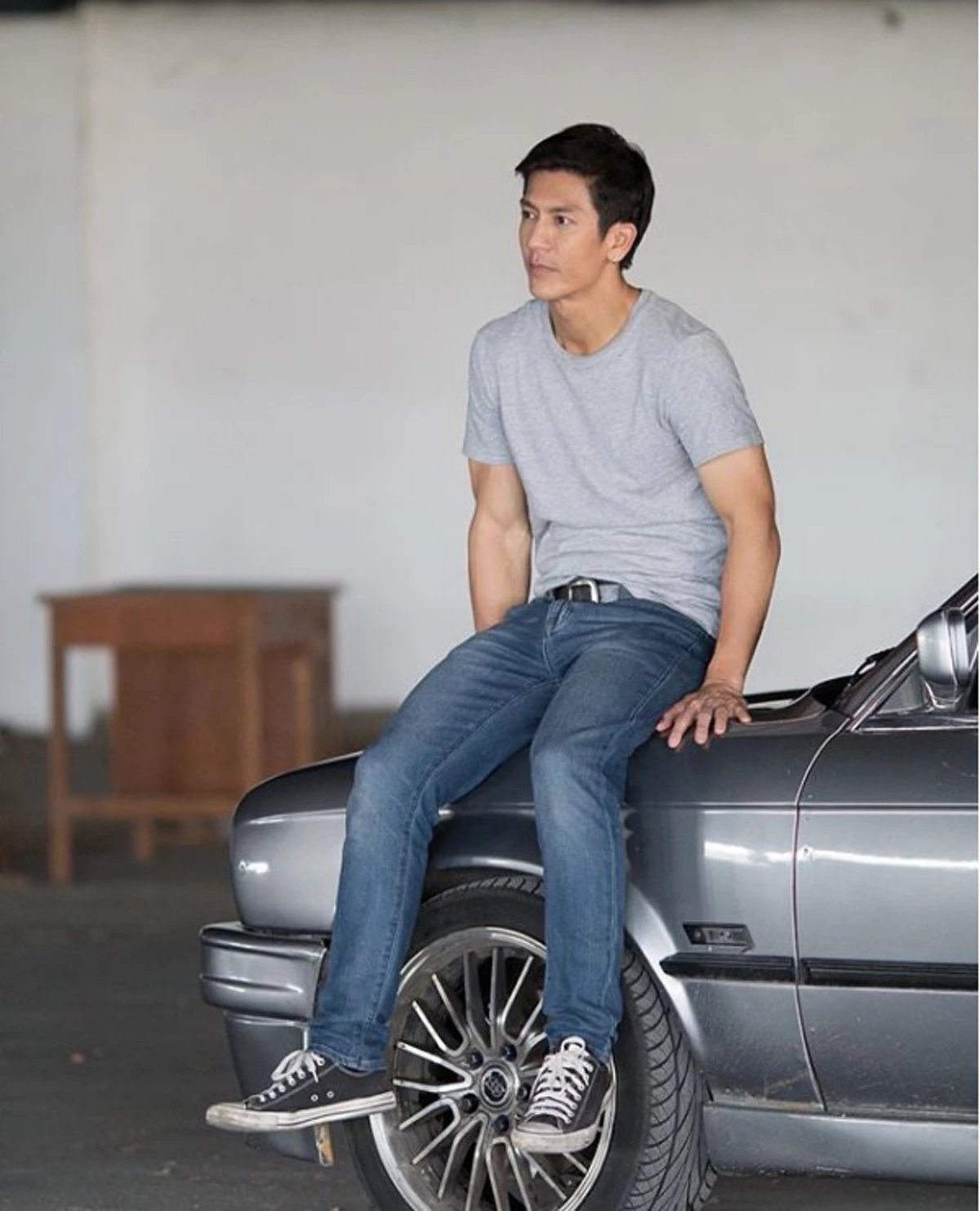 เปิดภาพ! "ติ๊ก เจษฎาภรณ์" ในวัยเด็ก! ไม่แปลกใจว่าทำไม โตมาถึงเป็น "พระเอกเบอร์1ของประเทศ"!! (ชมภาพ)