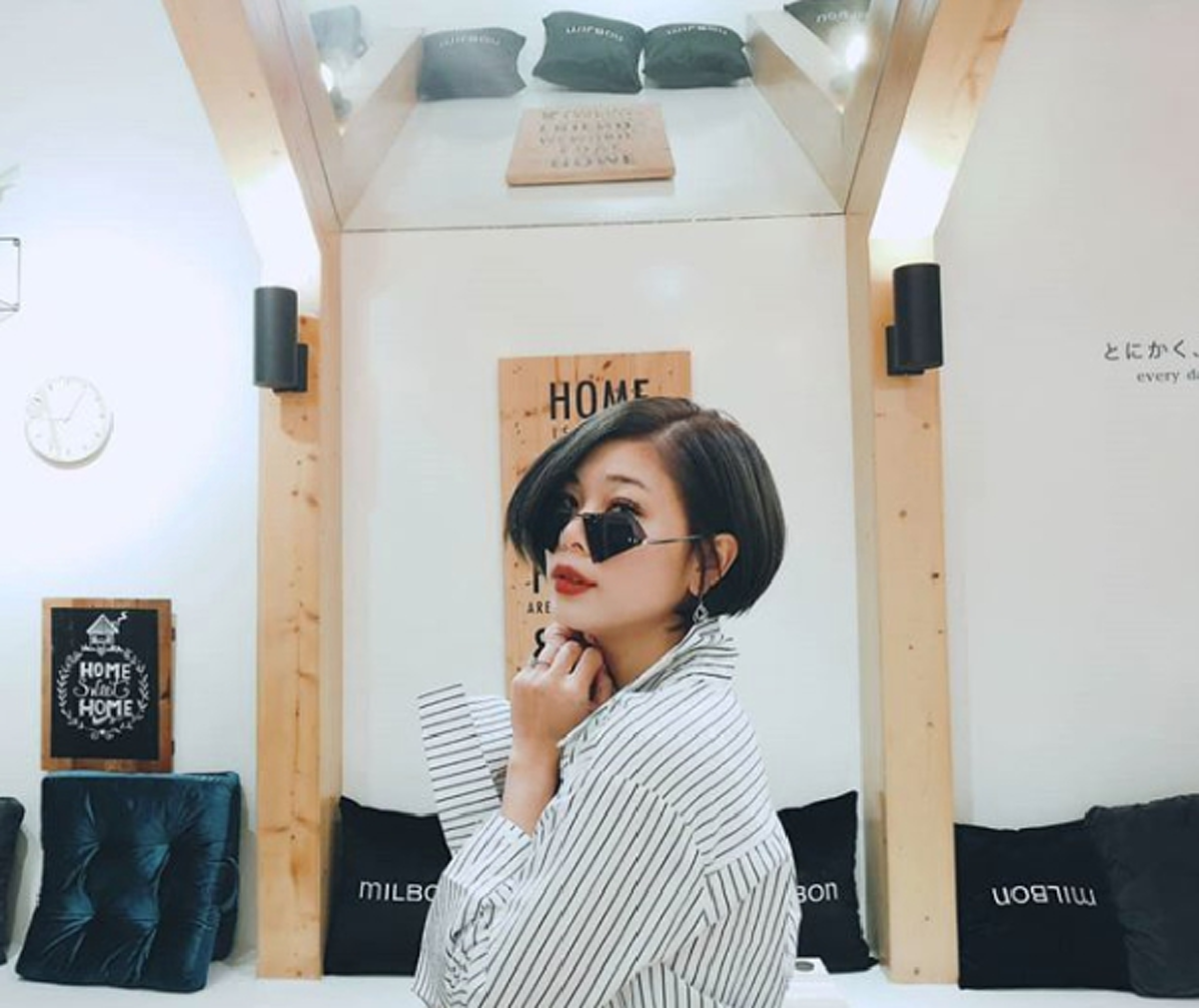 แตกฮือกันทั้งห้าง !! เปิดคลิปนาที "กุ๊บกิ๊บ" ถูก "ดาราสาวชื่อดัง" ตบสนั่นกลางห้างดัง ทำเอากุ๊บกิ๊บล้มลงไปกองกับพื้น !! (ชมคลิป)