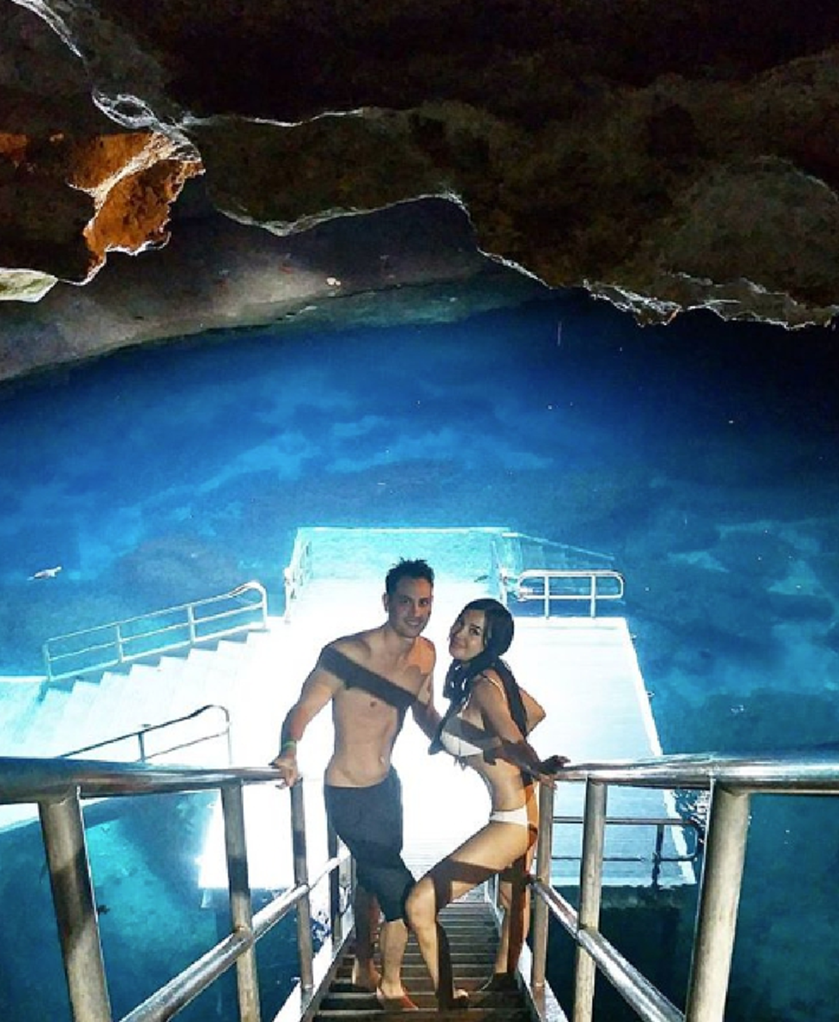 #โชว์หวิวริมหาดอวดเต้าทะลัก!! "นางร้ายตัวแม่สุดเซ็กซี่" เตรียมย่องวิวาห์ สายฟ้าแล่บกับ "ฝรั่งตาน้ำข้าว" บอกเลยแซ่บมาก ยอมใจสุดๆ !! (ชมคลิป)