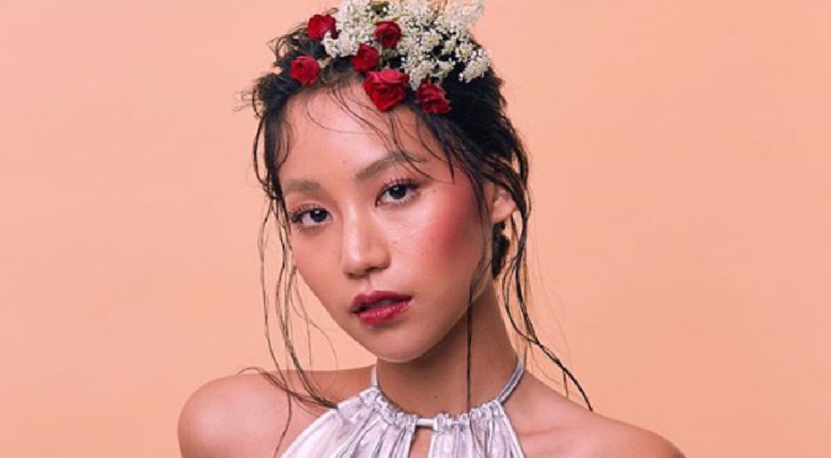 *ช็อกสนั่นวงการ!!! "ดาราสาวเจ้าบทบาท" เพียงคนเดียว  กล้าสารภาพตรงๆ "ติดบุหรี่" ยังเลิกไม่ได้และไม่อยากให้ใครเอาเป็นแบบอย่าง!!! (เนื้อหา)