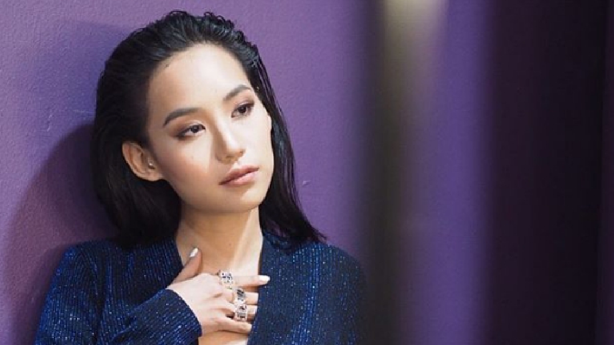 *ช็อกสนั่นวงการ!!! "ดาราสาวเจ้าบทบาท" เพียงคนเดียว  กล้าสารภาพตรงๆ "ติดบุหรี่" ยังเลิกไม่ได้และไม่อยากให้ใครเอาเป็นแบบอย่าง!!! (เนื้อหา)