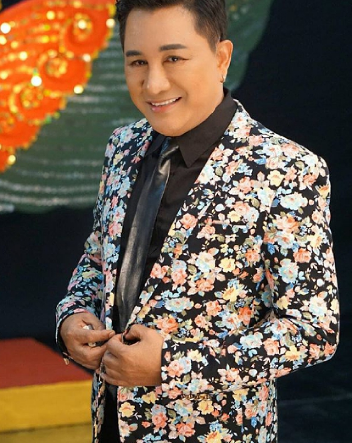 *ยังทรุด!!! "หม่ำ" เยี่ยม "เอกชัย ศรีวิชัย" ถึงขอบเตียงรพ. หลังผ่าตัด !!! (ชมคลิป)