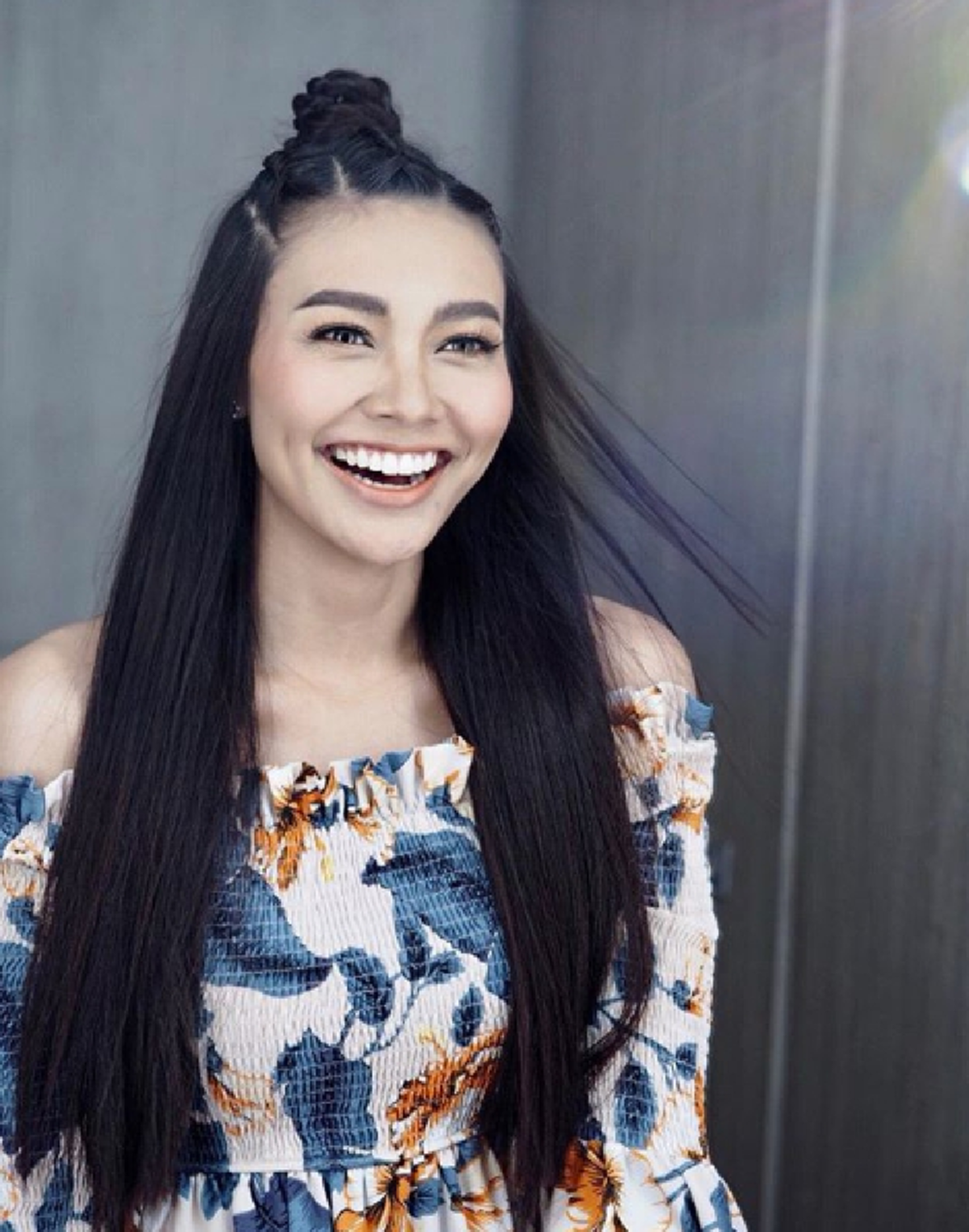 สุดฮือฮาไปทั้งวงการ !! "นักร้องสาวชื่อดัง" เผยอายุ 28 ปีแล้ว แต่ยังไม่เคยมีแฟน ยังไม่เสียบริสุทธิ์ ไม่เคยผ่านมือชายใด และยังซิง !! (ชมคลิป)
