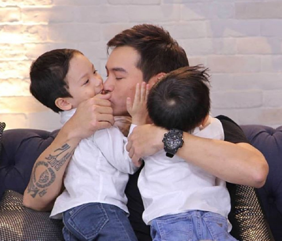 *ฝ่ามรสุมสุดสตรอง!!! อดีตภรรยา "ปีเตอร์ คอร์ป" เปิดใจชีวิต "แม่เลี้ยงเดี่ยว" เพราะ"ลูก" คือทุกสิ่ง ส่วน "สามี" ย้ำชัดกำจัดได้!!! (ชมคลิป)