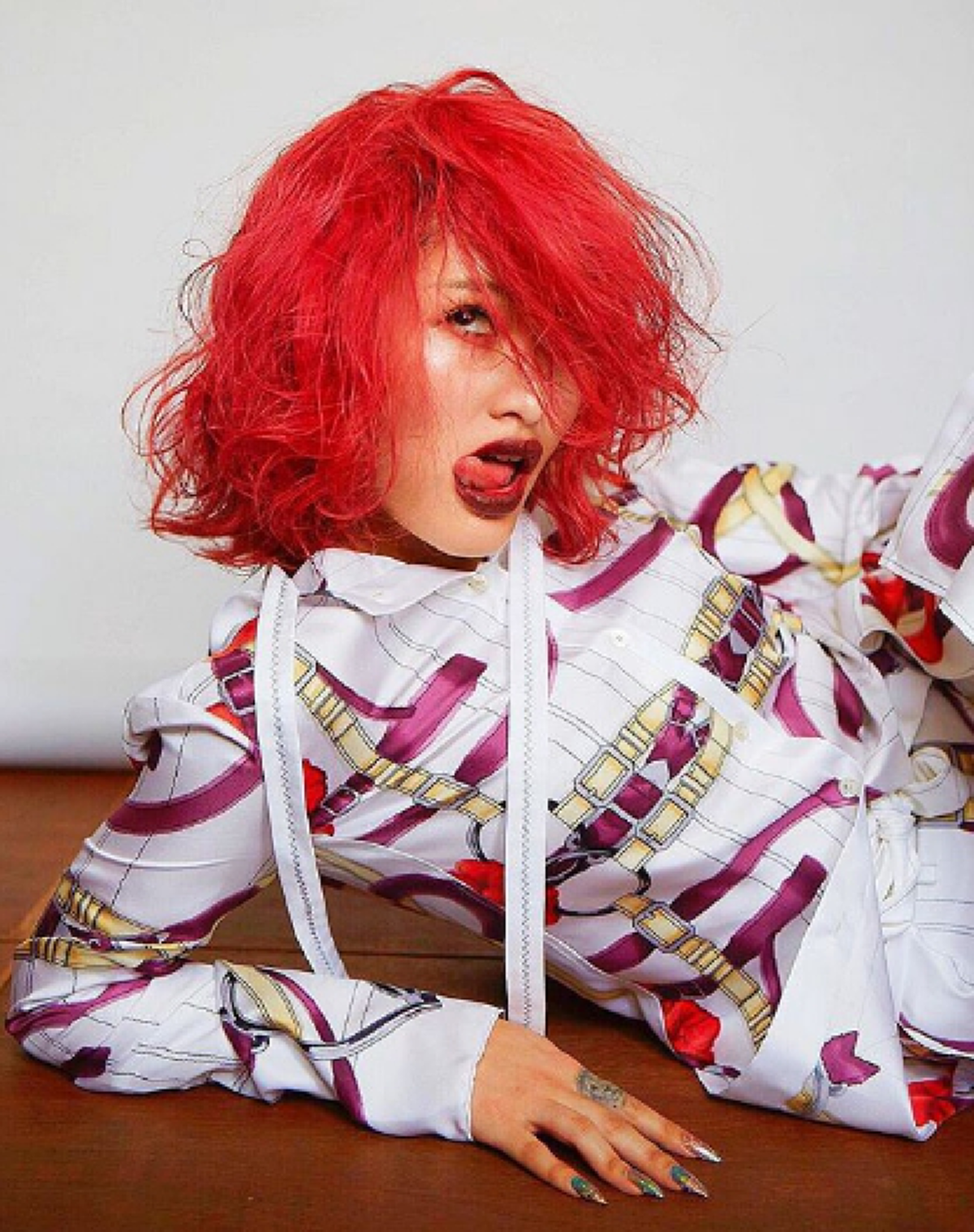 *แม่เจ้าโว๊ย...!!! เผยโฉมหน้า "ลูกสาว" อดีตนางเอกชื่อดังแห่งยุค ที่ล่าสุดแซ่บสะเทือนวงการแฟชั่น บอกเลยต่างจาก "แม่" มาก!!! (ชมคลิป)