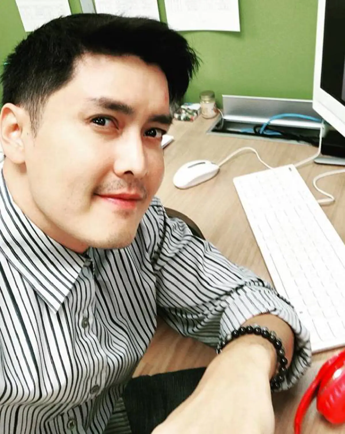 ลืมกันไปหรือยัง! เปิดภาพล่าสุด "เขตต์ ฐานทัพ" พระเอกดังเพียงคนเดียว ที่กาลเวลาก็ทำอะไรเค้าไม่ได้!! (ชมภาพ)