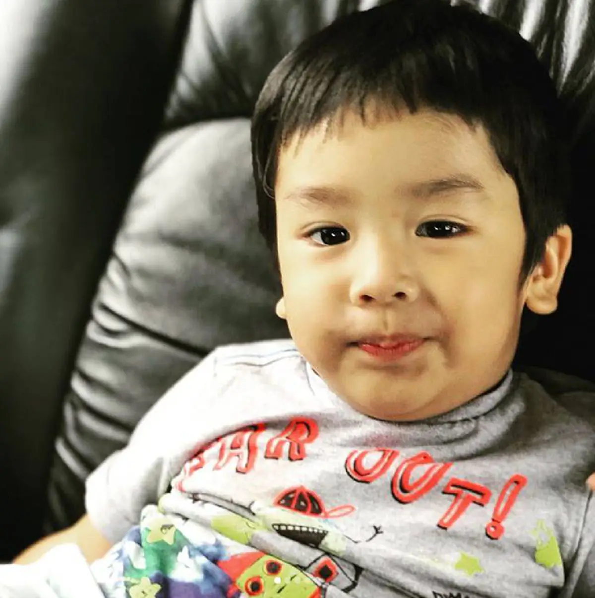 ลืมกันไปหรือยัง! เปิดภาพล่าสุด "เขตต์ ฐานทัพ" พระเอกดังเพียงคนเดียว ที่กาลเวลาก็ทำอะไรเค้าไม่ได้!! (ชมภาพ)