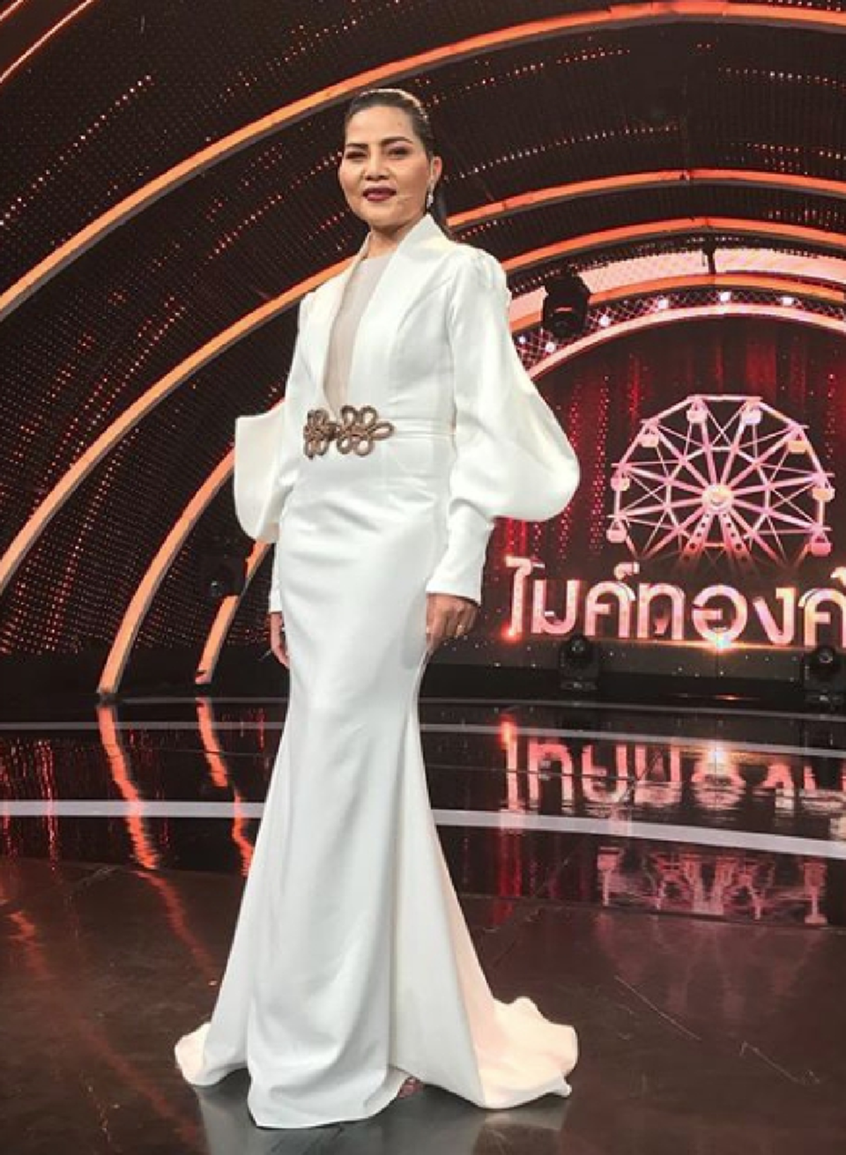ส่องกันด่วนๆ !! "สุนารี ราชสีมา"นักร้องลูกทุ่งสาว โพสต์ภาพลอตเตอรี่งวดนี้ 1/07/61 ทำเอา"แฟนคลับ"แห่ซื้อตาม หวังโชคก้อนใหญ่ !! (ชมภาพ)
