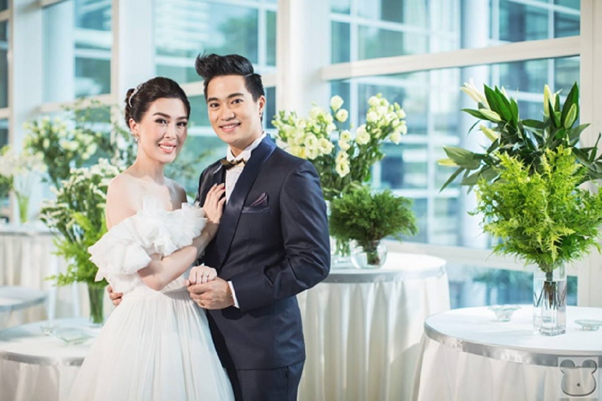 "10 คู่รักดารา" ที่ออกมายอมรับว่า "ท้องก่อนแต่ง" ทุกอย่างเกิดจากความรัก..ไม่ใช่ความผิดพลาด !! (รายละเอียด)