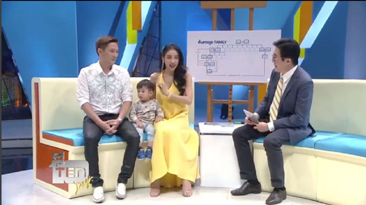 ส่องคลิป! วินาที "น้องเรซซิ่ง" ควง "คุณตา" ออกรายการเป็นครั้งแรก ที่ไม่เคยออกสื่อที่ไหนมาก่อน (ชมคลิป)