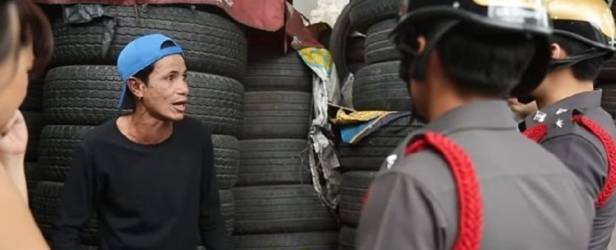 *ท้าสาบาน!!! ตลกชื่อดัง “โรเบิร์ต สายควัน” ชี้แจ้งประเด็นข่าว "ถูกตร.จับสารเสพติดคาผับดัง"!!! (รายละเอียด)