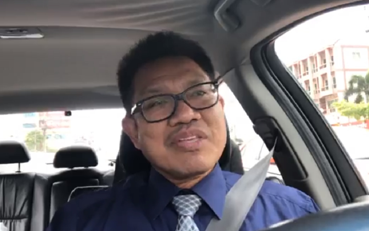 "ทนายตั้ม" มรสุมถล่มหนัก "อัจฉริยะ" รัวเป็นชุดพวกเล่นละคร ล่าสุด "ทนายเดชา" เตือนรูปหล่อต้องระวัง