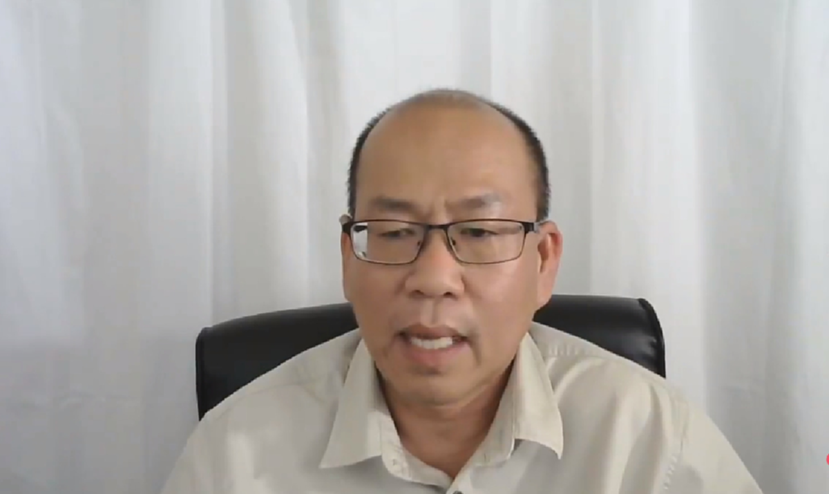 เดือด \"ประจักษ์ชัย\" ไลฟ์สดเย้ย \"อาม ชุติมา\" วันขอขมาก็นอนหัวเราะอยู่บนบ้านแต่ไม่เจอจะทำไม แถมด่าหยาบพวกแฟนคลับ(คลิป)