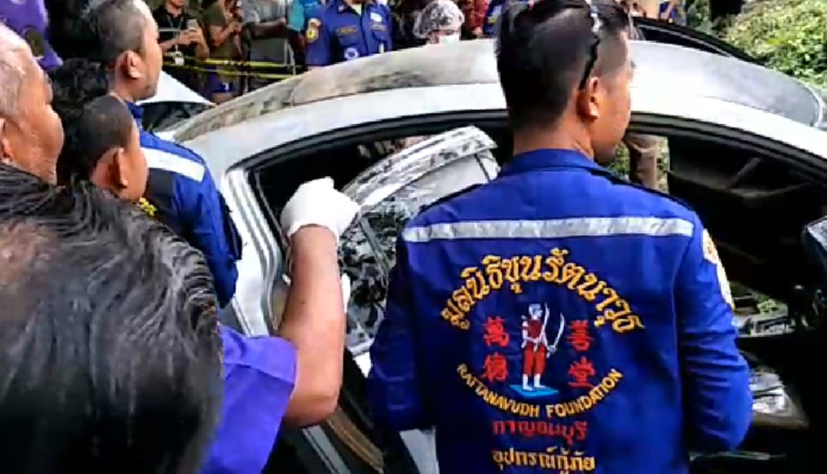 ชาวบ้านเล่าต้นเหตุทำน้องข้าวพุ่งลงน้ำพร้อมเก๋ง และนี่ไม่ใช่ครั้งแรก!