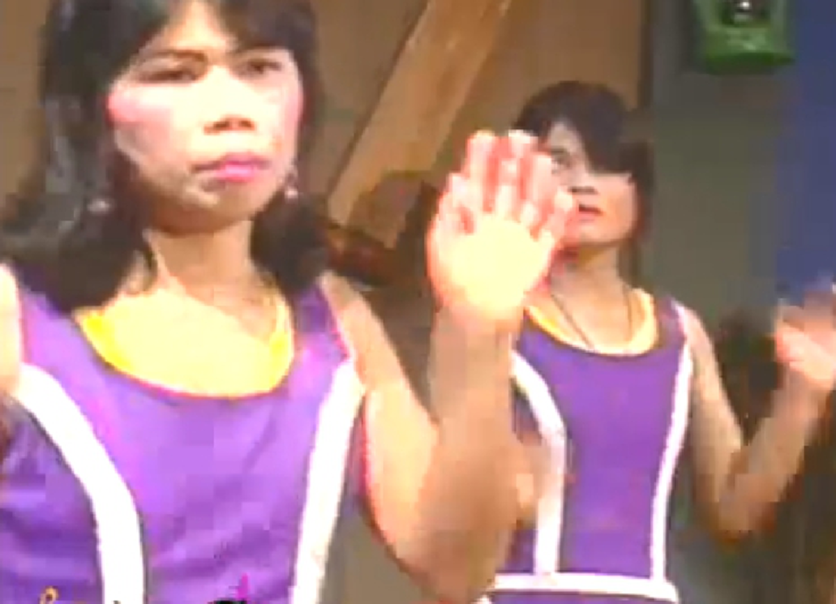 คนดูเป็นล้าน คลิปหมอลำสาวเมื่อ 30 ปีก่อน จังหวะเป๊ะต้องลุกขึ้นเต้นตาม