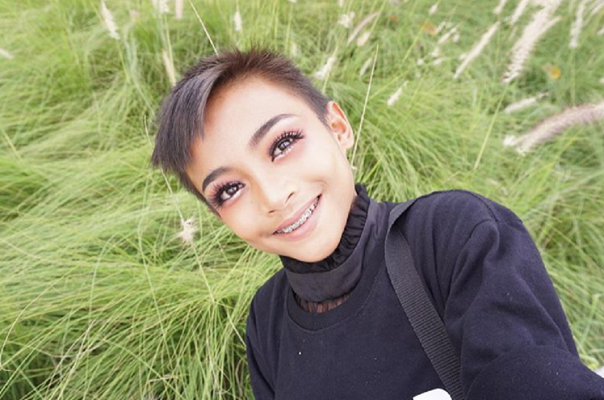 ผ่านสบประมาทมาเยอะ! "น้องเนสตี้" เด็กพังงาสู้ชีวิต วันนี้พิสูจน์แล้วของจริงวัยแค่ 12 ปีมีเงินสร้างบ้านสวยให้พ่อแม่ภูมิใจ