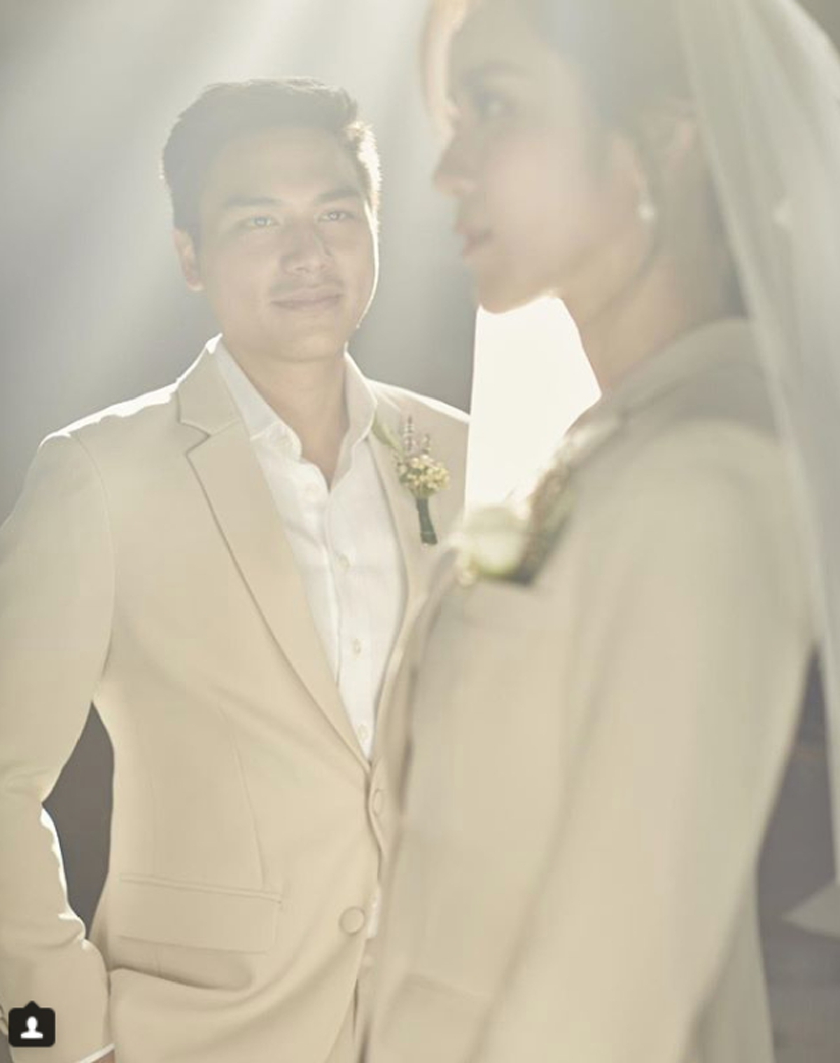 ใกล้วันวิวาห์แล้ว "ขนมจีน กุลมาศ" เผยภาพพรีเวดดิ้ง "เคน สารสาส" สวยมาก