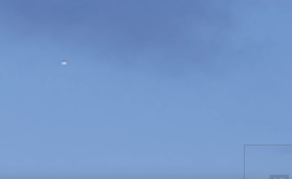 พิสูจน์ด้วยสายตาคุณเอง! นักบิน 2สายการบิน แจ้งข่าวด่วน เห็นUFO ลอยผ่าน? (คลิป)