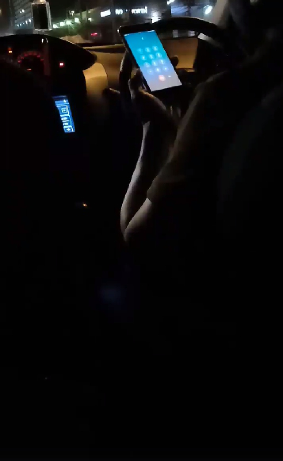 สาวฉุนโดนแกร็บคาร์ปล่อยทิ้ง เหตุทะเลาะกันเรื่องเส้นทางใกล้ไกล