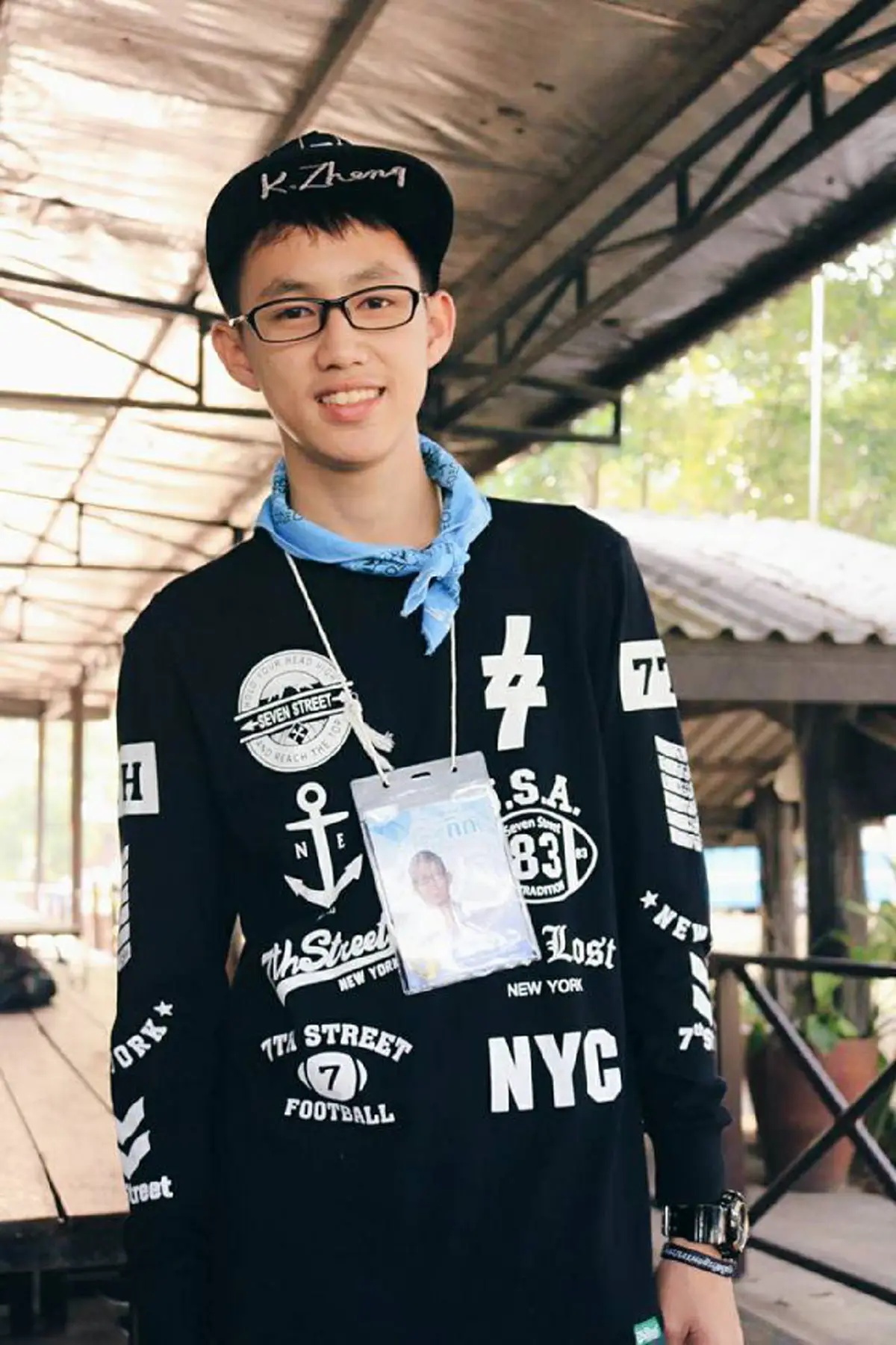 เปลี่ยนไปหนักมาก!! เจ้าของวลีเด็ด "น้องก๊วยเจ๋ง" ดาราเด็กซิทคอมในตำนาน "บางรักซอย 9" ที่หายไป ล่าสุดโตเป็นหนุ่มแล้ว ??