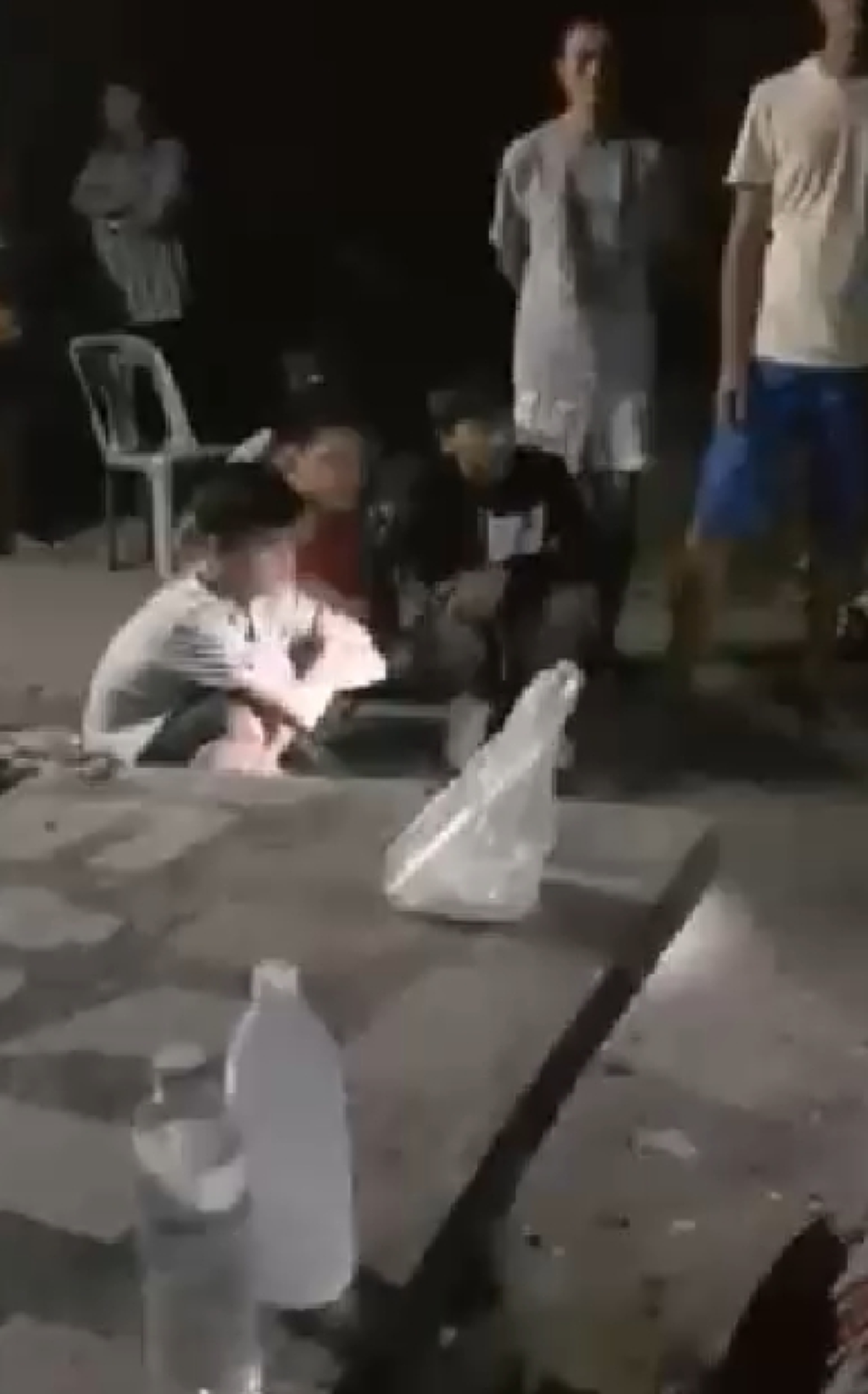 คุณพ่อเหยื่อโดนรุมโทรม โพสต์เฟซบุ๊กระบายความรู้สึก เครียดหนักย้ายลูกหนี  พร้อมกู้เงินสู้คดีให้ถึงที่สุด