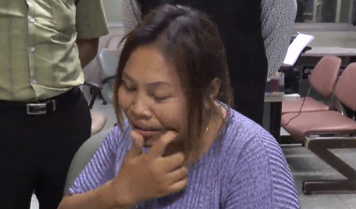 นางอุไร พุทธิมา เจ้าของกระเป๋า
