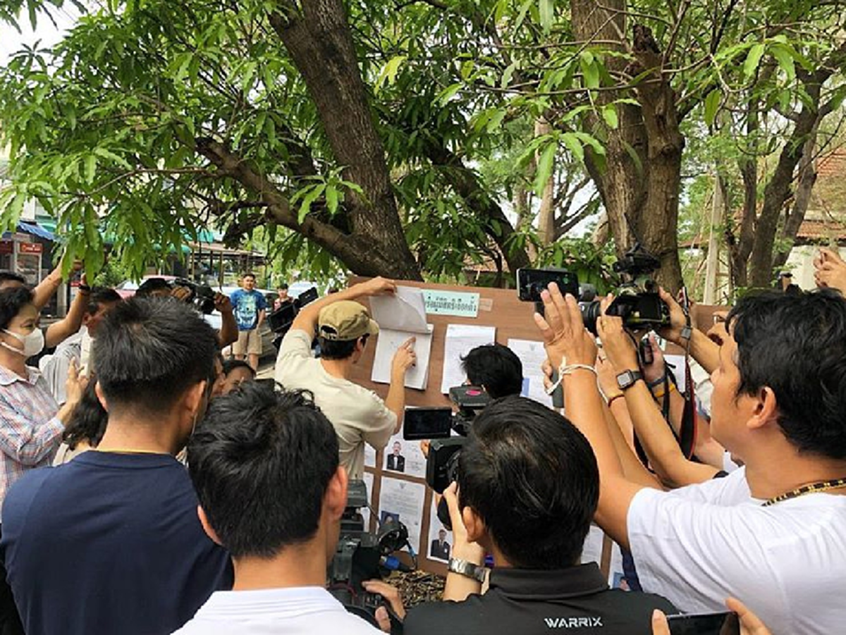 ณเดชน์-ญาญ่า ไปเลือกตั้งบอกลำดับที่ใช้สิทธิ์