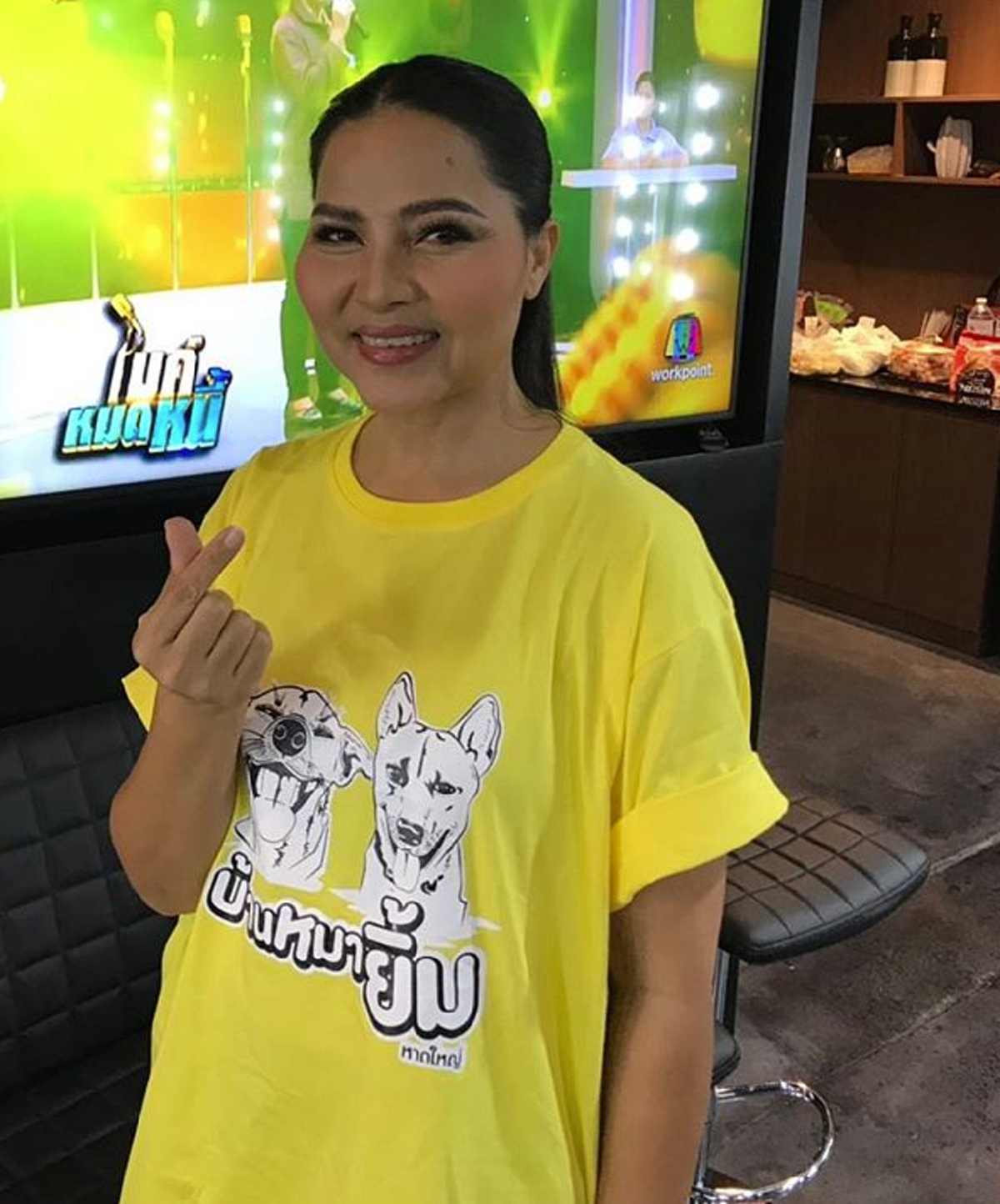สุนารี ราชสีมา โชว์ผมสั้นเปรี้ยวกระชากวัย