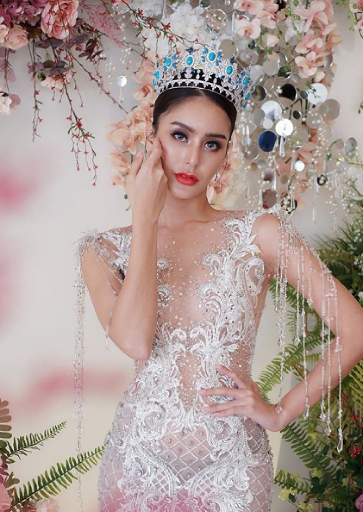รองมิสทิฟฟานี่ กลับตัวเป็นผู้ชาย