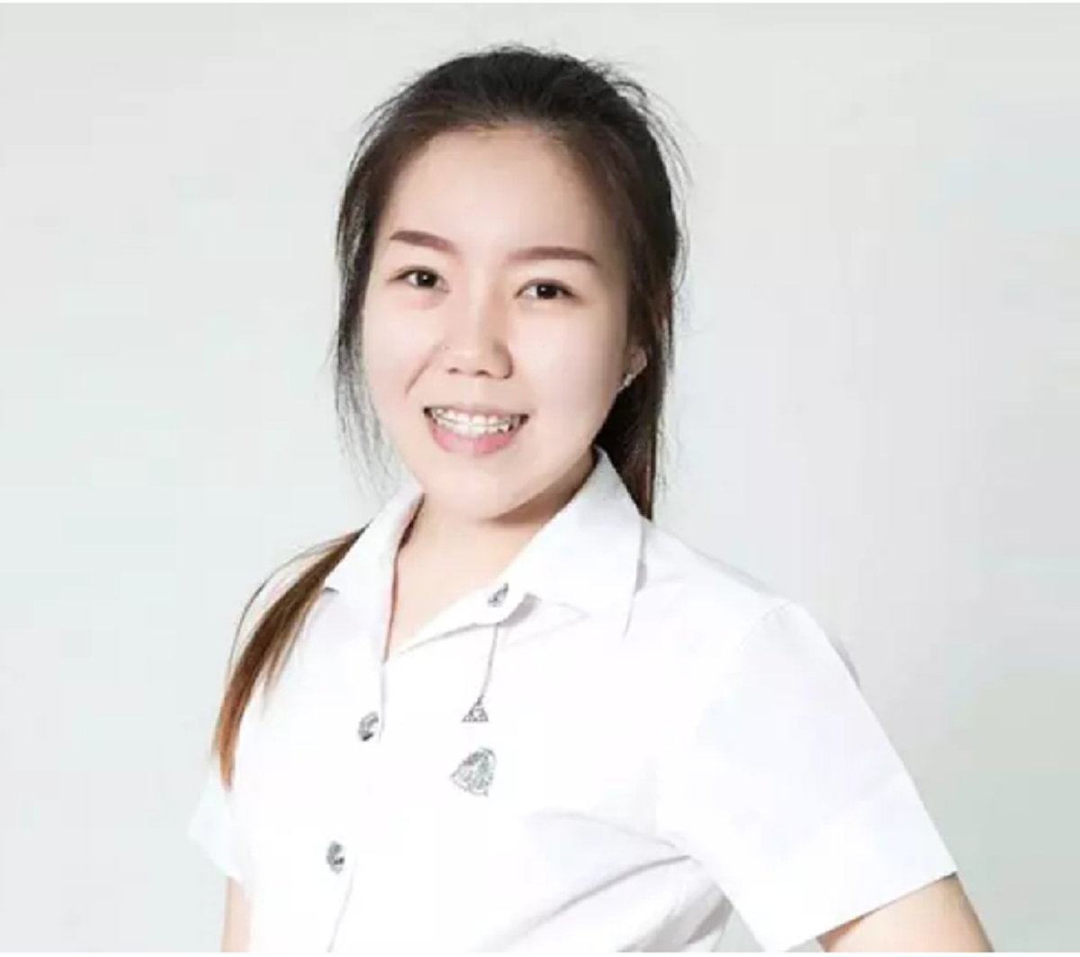  นางสาว กระรัตเพชร แซ่ต่ง