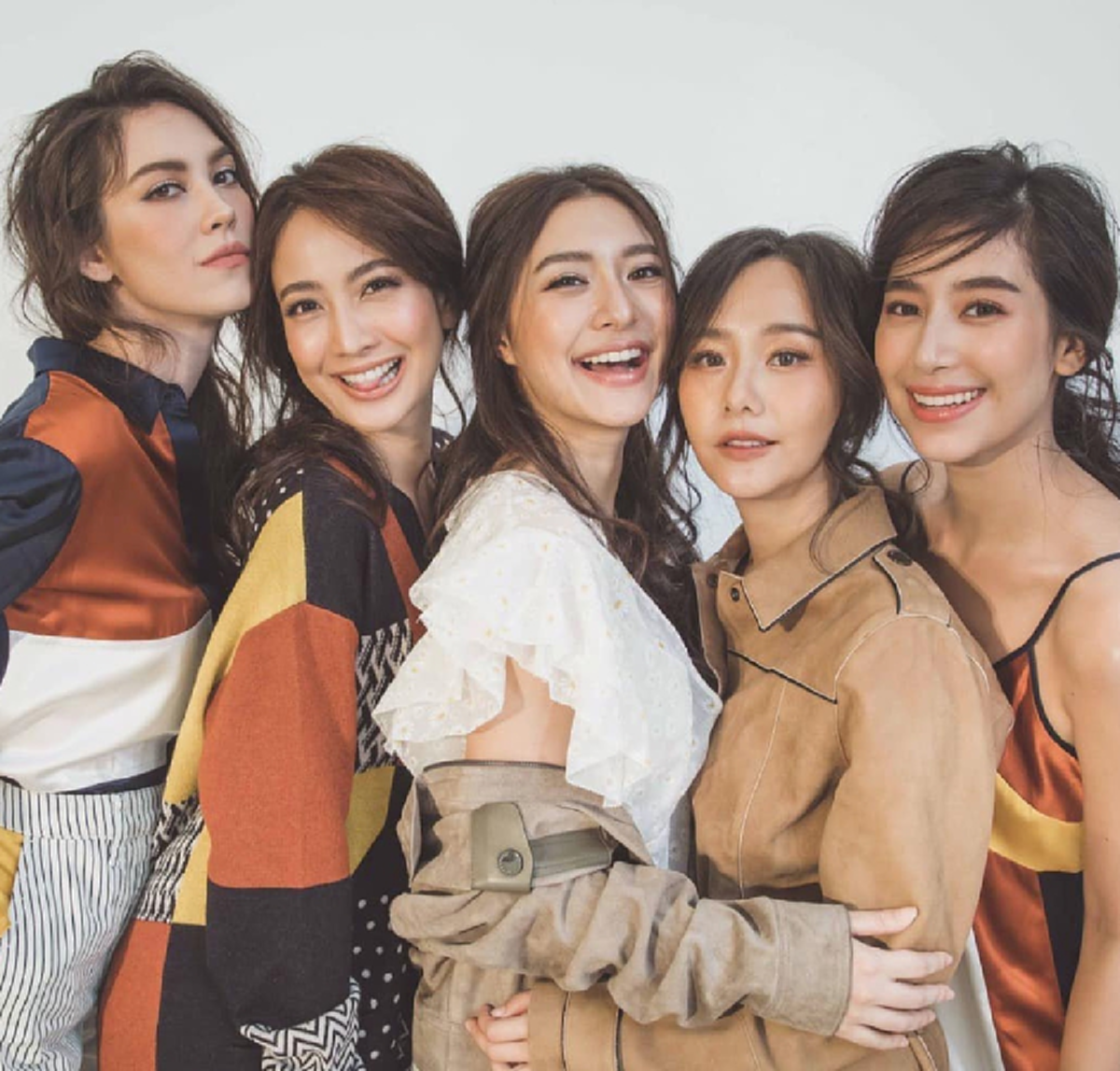 เต้ย จรินทร์พร เคลียร์คิว พร้อมเป็นเพื่อนเจ้าสาว มิว นิษฐา