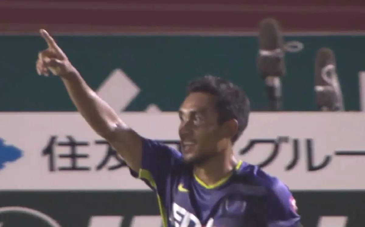 ยิงอย่างเหนือชั้น!! ไปชมประตูสุดสวย"ธีรศิลป์"ซัดปิดกล่อง..คมกริบ!! พา "ซานเฟรซเซ"ถล่มเเหลก4ลูก!! นำจ่าฝูง"เจลีก"!!(คลิป)