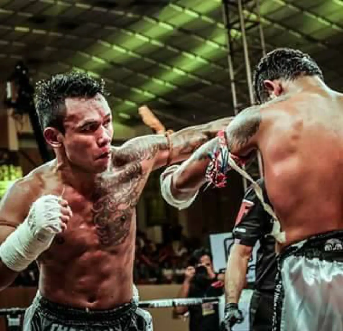 อิจฉาตาร้อน !!! เปิดวาร์ป"คู่ชีวิต"ของอิ๊คคิวซัง โหดขั้นเทพ...บอกเลยน่ารักสุดๆ ! (มีภาพ)