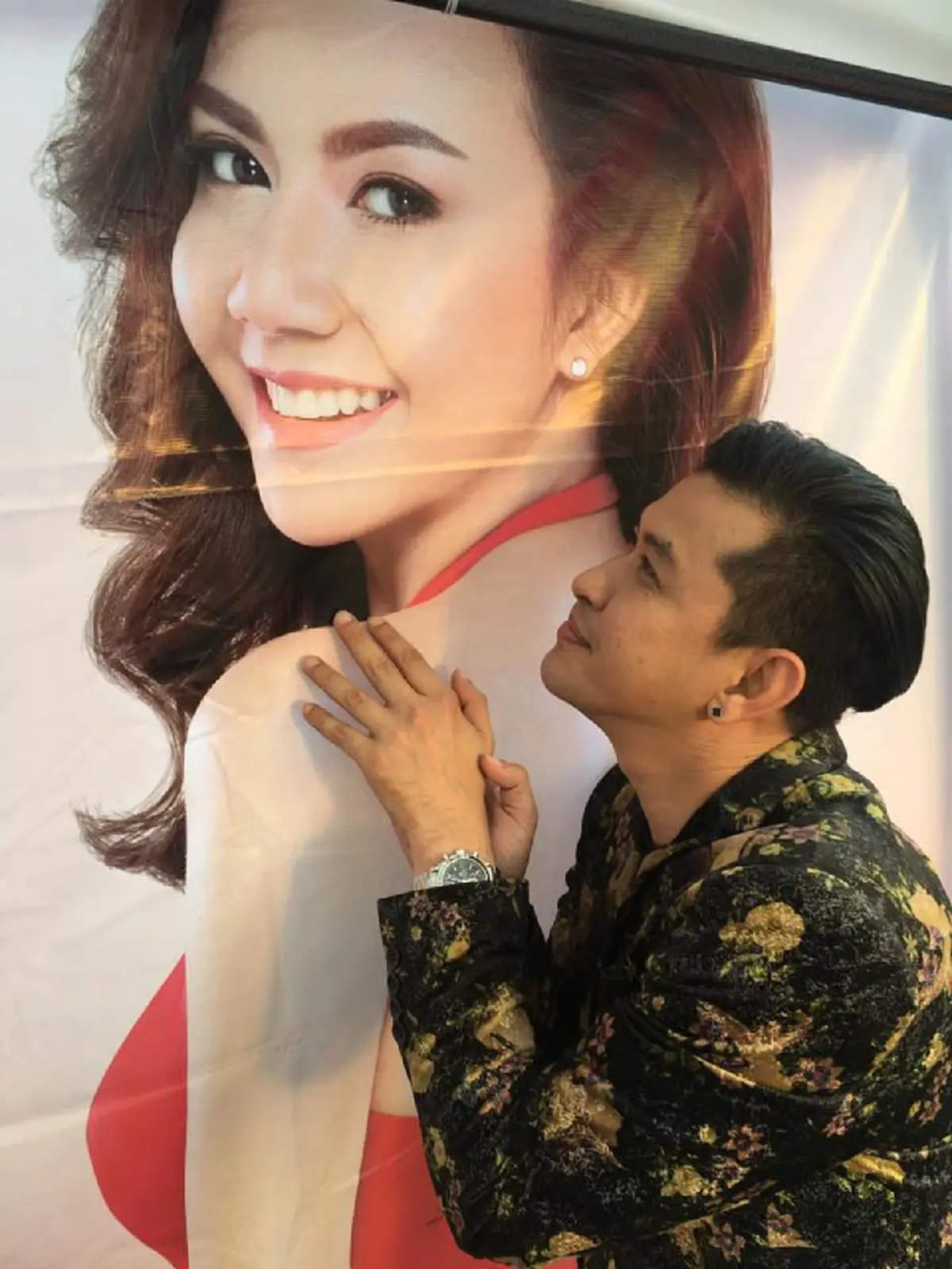 โซเชียลแทบแตก !! "จ๊ะ อาร์สยาม" โพสต์รูปลงอ่างสุดสยิว! ทำเอา "แจ๊ค ธนพล" อดีตคนรักเก่า ถึงกับต้องเข้ามาคอมเม้นต์ !! (รายละเอียด)