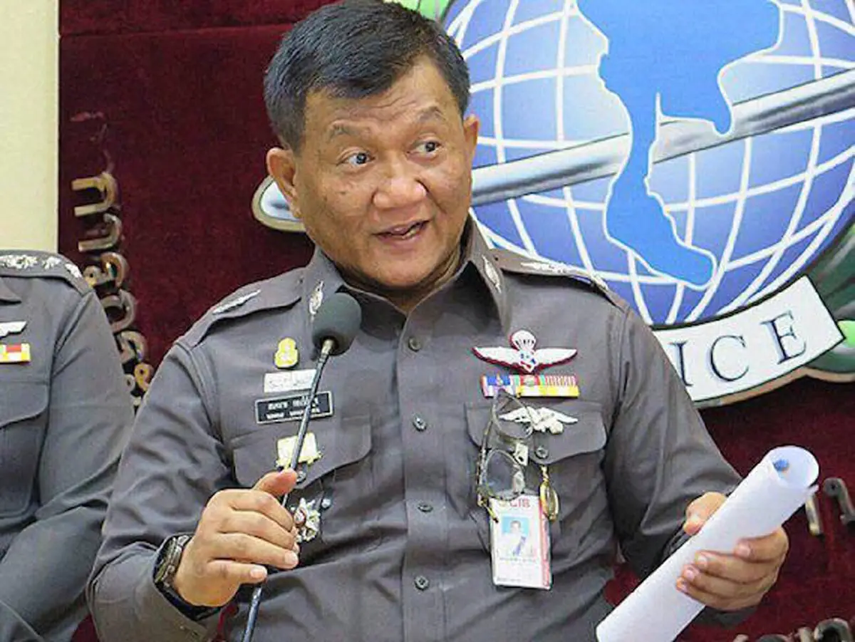 ถอดหัวโขนแล้วเดินหน้าต่อ ย้อนไทม์ไลน์ผลงานเดือด "พล.ต.ท.สมหมาย" ผู้ที่เป็นตร.ด้วยหัวใจแม้ในวันสุดท้าย ไม่ทิ้ง