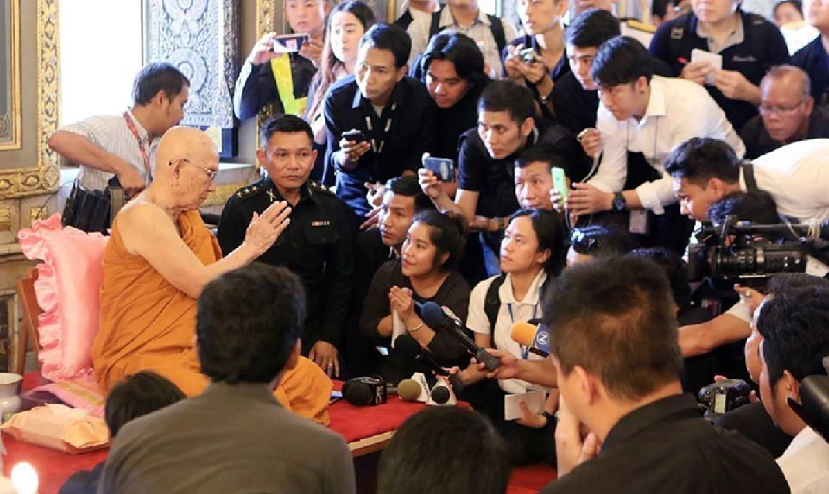 ไม่จบง่าย!! สื่อเจอแฉแถลงแจงพฤติกรรม 57 ยัน 60 ถี่ ซ้ำซาก