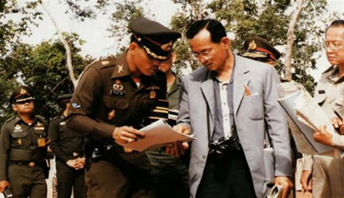 คนไทยโชคดี !!! "พล.ท.นันทเดช" ยก3ข้อชี้ ประชาชนได้รับพระมหากรุณาธิคุณมากมายใน "รัชกาลที่10" ยิ่งอ่านยิ่งเห็นด้วย.... ขอพระองค์ทรงพระเจริญ