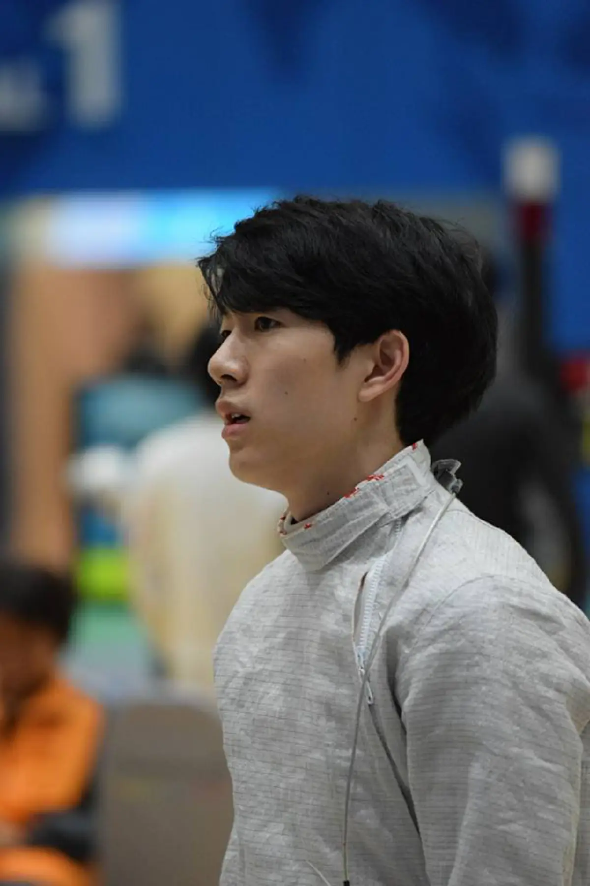 เเชร์สนั่นโซเชี่ยล!! นักกีฬาฟันดาบสุดหล่อ ใน "สุรนารี เกมส์" ... ที่สาวๆหลายคนอยากรู้ว่า เขาผู้นี้เป็นใครมาจากไหน ??? (มีภาพ)