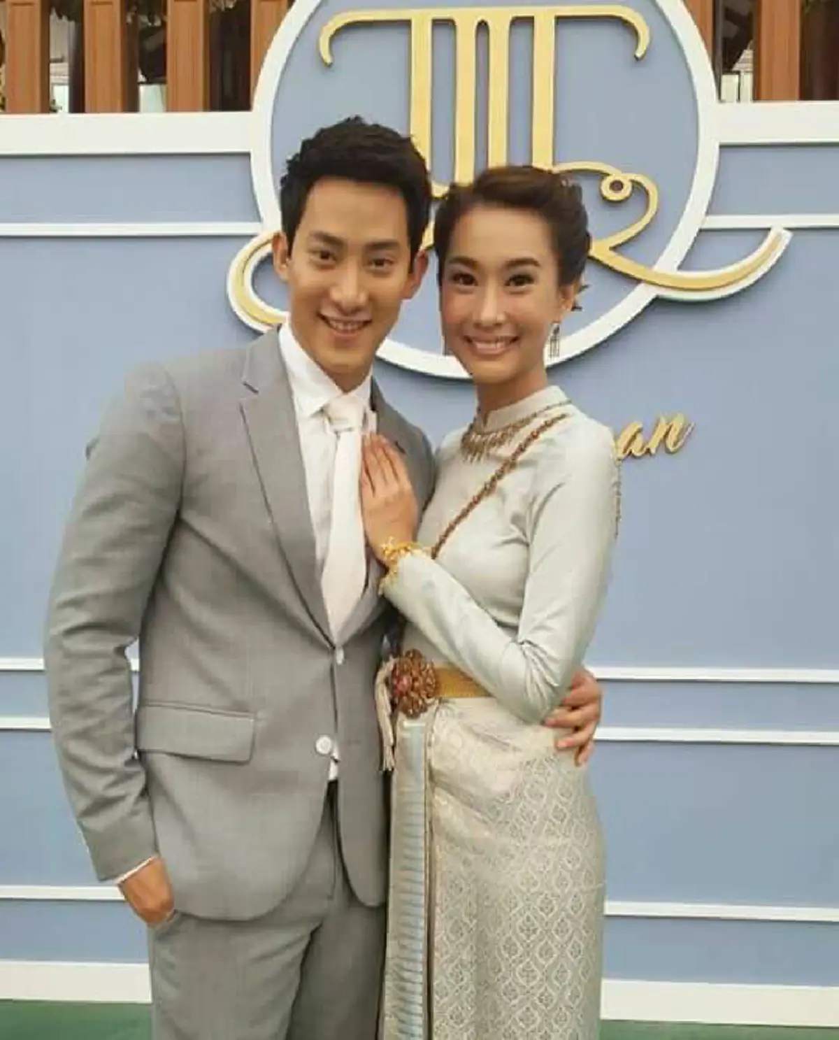 ไม่อยากจะเชื่อ!! นี่คือชีวิตหลังแต่งงานล่าสุดของนางเอกช่อง7 “โบ ธัญญะสุภางค์” กับ “เด็กวัดร้อยล้าน”ที่ชีวิตเปลี่ยนไป จนอิจฉาหนักมาก!?!